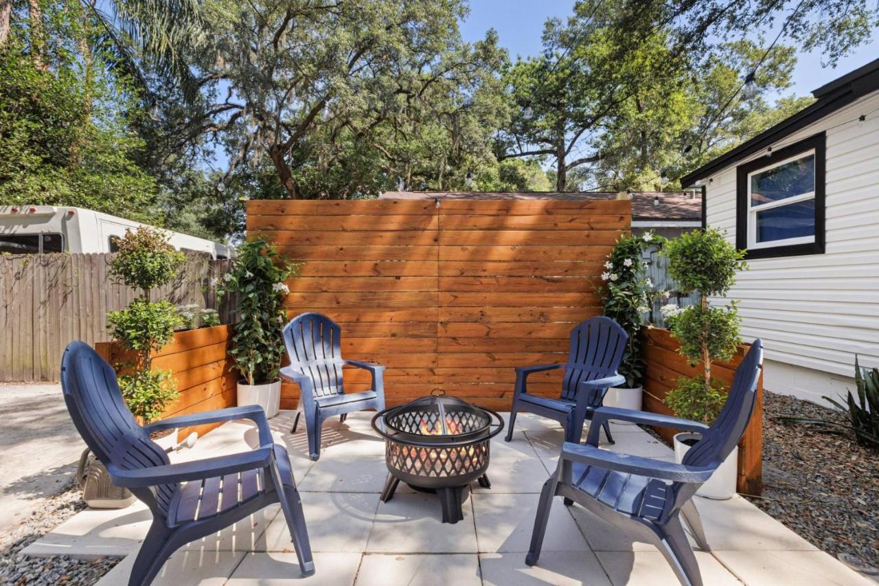 Treehouse Is A Quaint 2 Bedroom In An Up-And-Coming Part Of Town, Pet Friendly With Fenced Yard And Lounge Area That Is Close To Downtown Tampa Exterior foto